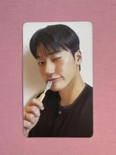 ATEEZ サン SAN タワレコカフェ特典 トレカ 前期もぐもぐタイム アチズ