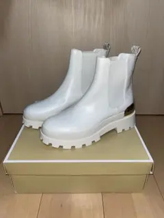 MICHAEL KORS レザー&ロゴ チェルシーブーツ