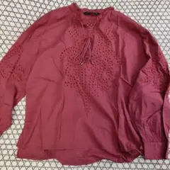 ZARA ザラ フリル襟 スタンドカラー 刺繍ブラウス ローズ色 M長袖