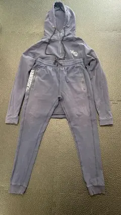 vanquish fitness スウェット