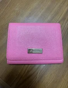 FURLAのピンク　三つ折り財布