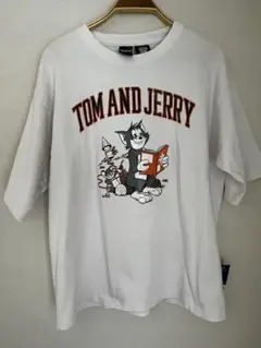 トムとジェリー　レディース　半袖　Tシャツ　缶詰　本　タフィー　洋服　アニメ トムとジェリー レディース 半袖 Tシャツ 缶詰 本 タフィー 洋服