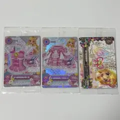 アイカツカード オーロラキスコーデ 星宮いちご
