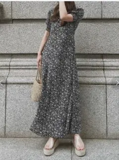 ACYM Lily flower long ワンピースのサムネイル