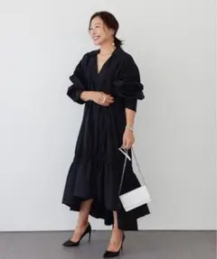 黒沢祐子 THE CURE ストレッチタフタギャザードレス ワンピース サイズ2 2025年最新】黒沢祐子 ワンピースの人気アイテム - メルカリ