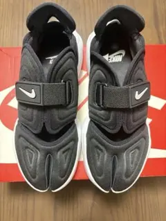 NIKE アクアリフト 24cm
