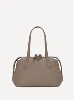 【美品】VASIC ハンドバッグ グレージュ レザー 2wayのサムネイル