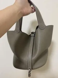 専用SALE】3000円引！牛本革 ハンドバッグ シルバー金具 Mサイズ 専用SALE】3000円引！牛本革 ハンドバッグ シルバー金具 Mサイズ