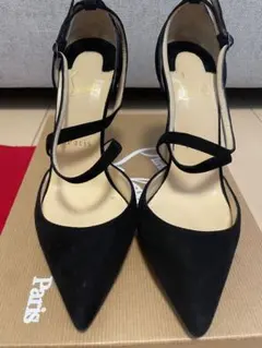 ⭐︎美品⭐︎クリスチャンルブタン スエードクロストラップ パンプス