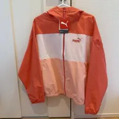 新品未使用　PUMA ウインドブレーカー