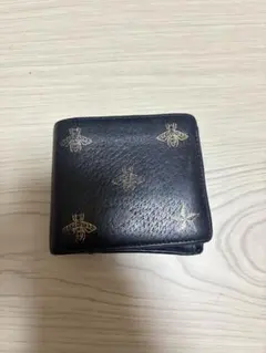 正規品　 GUCCI ブラックレザー 二つ折り財布 蜂モチーフ　アニマリエ