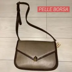 【新品】PELLE BORSA ショルダーバッグ レザー ブラウン系のサムネイル