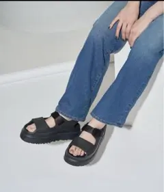 新品　UGG W GOLDENGLOW/ゴールデングロウ☆23