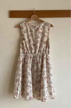 即発送　earth music&ecology ノースリーブ花柄ワンピースM