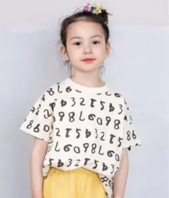 ソウガラTシャツ　サイズＳ　95〜100cm