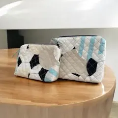サッカー好きにぴったり！キルトポーチ2個セット