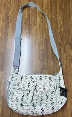 DISNEYミニーマウス ショルダーバッグ(中古品)状態良好