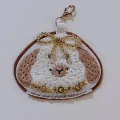 たれみみうさぎ　刺繍チャーム
