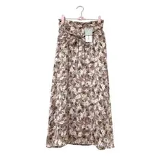 【新品タグ付き】ナチュラルビューティーベーシック♡花柄スカート♡フレアスカート