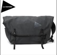 2026年最新】AND WANDER メッセンジャーの人気アイテム - メルカリ