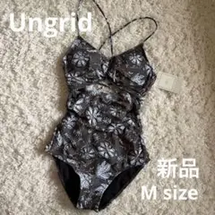 Ungrid 花柄ストラップ付きワンピース水着　新品のサムネイル