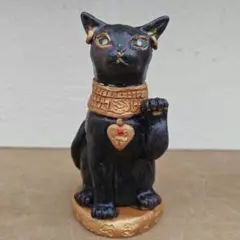 骨董 木彫りの猫 ネコ 黒猫 木彫人形 一刀彫 民芸 民間信仰 民衆仏