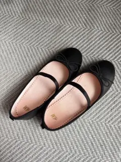 nana:)様専用⭐︎ブラックリボン付き　フォーマルシューズ　20〜21cmH&M