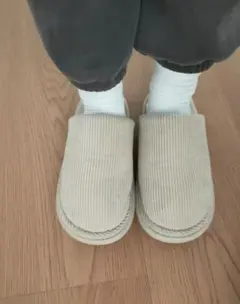 Item thumbnail for item 8fd8eb0e-699d-4211-84aa-72ee95f69b28