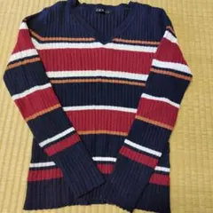 INGI Vネックリブ編みセーター