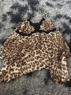 SHEIN レオパード柄 キャミソール Mサイズのサムネイル