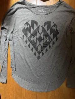 AMERICAN EAGLE 長袖 Tシャツ グレー ハート柄