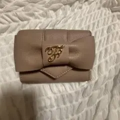 Maison de FLEUR 箱付き 三つ折り財布 リボン ベージュのサムネイル