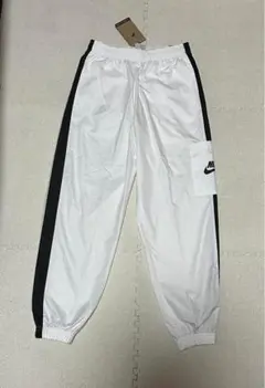 ナイキ ウィメンズ ナイロン パンツ L サイズ新品