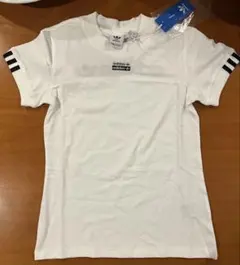 adidas レディース　Tシャツ　Sサイズ