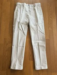 ユニクロ ベージュ ストレッチチノパン 裾上げのみ　未使用！