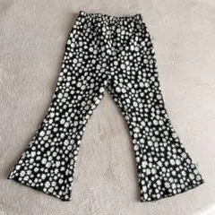 yonkon 黒　花柄フレアパンツ　L salty palm