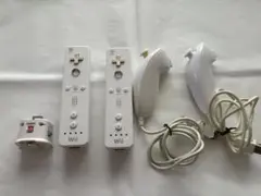 Wiiリモコン2個とヌンチャク２個セット