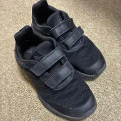 値下げ　adidasスニーカー２１センチ　黒