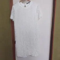 【新品未使用】ZARA TRAFALUCレディースワンピース　白色