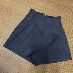 ハイウエスト フロントジップ キュロット ブラック〔アルシーヴ〕のサムネイル