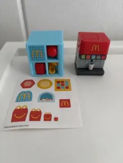 ハッピーセット　ミニチュア マクドナルド プレイプレイス　ドリンクメーカー