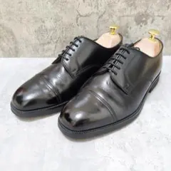 極美品 バーバリーズ 内羽根 クォーターブローグ ノバチェック 黒 ストレート 極美品 バーバリーズ 内羽根 クォーターブローグ ノバチェック 黒