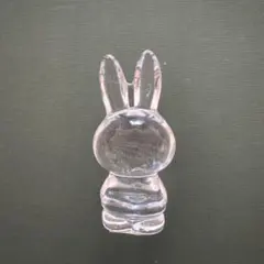 ミッフィー miffy ガラス 置物 ペーパーウエイト - メルカリ