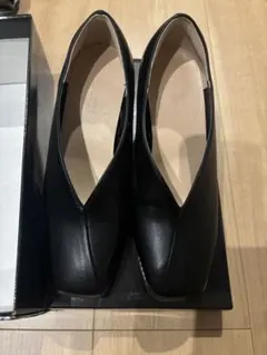 AZUL スクエアトーシックヒールパンプス Sサイズ