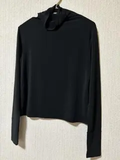 ハイネックtシャツ