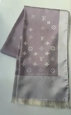 Louis Vuitton ルイヴィトン シルクスカーフ エシャルプカプリ