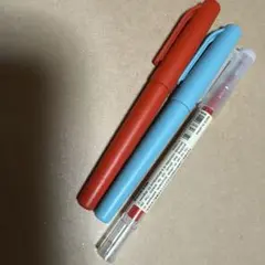 無水性ペン（赤・さびあさぎ）・擦って消えるボールペン（赤）