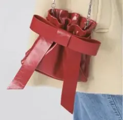 Ray beamsレッドリボンチェーンバッグ