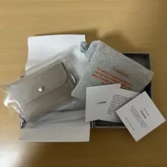 ILBISONTE カードケース グレー 新品未使用