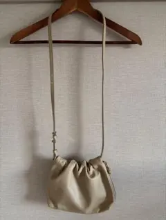 タイムセール中 gemeil ダブルノットワイドショルダーバッグ キャメル 